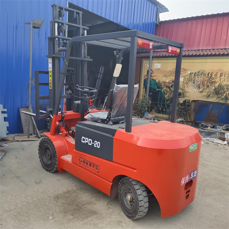 嘉晨智能关联交易超三成：第二大股东也是第一大客户经营现金流骤降(图1)