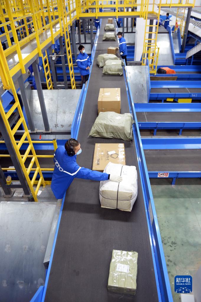 智能分拣设备：提升物流效率的利器(图1)